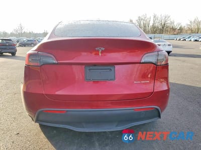 Zdjęcie 6 z 11 samochodu: 2024 TESLA MODEL Y VIN:7SAYGDEE7RF169475 - miniatura