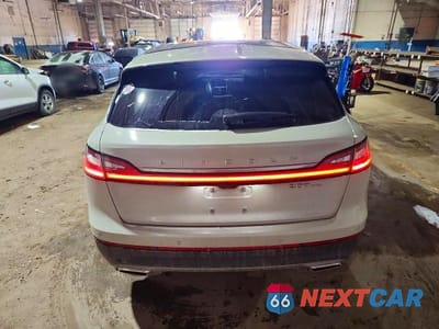 Zdjęcie 6 z 13 samochodu: 2019 LINCOLN NAUTILUS SELECT VIN:2LMPJ8K90KBL10091 - miniatura