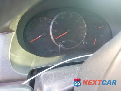 Zdjęcie 9 z 12 samochodu: 2010 MAZDA 5 VIN:JM1CR2WL0A0388865 - miniatura