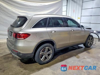 Trzecie zdjęcie samochodu z tyłu: 2020 MERCEDES-BENZ GLC 300 4MATIC VIN:WDC0G8EBXLF709146 - miniatura
