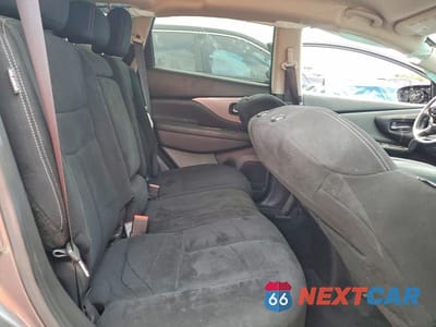 Zdjęcie 11 z 12 samochodu: 2019 NISSAN MURANO S VIN:5N1AZ2MJ5KN155167 - miniatura