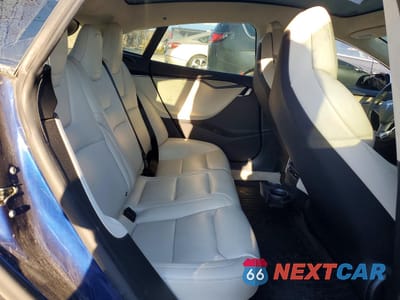 Zdjęcie 10 z 12 samochodu: 2018 TESLA MODEL S VIN:5YJSA1E27JF296885 - miniatura