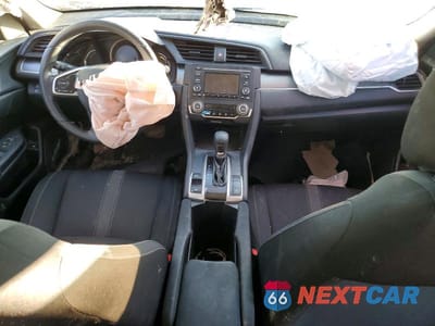 Zdjęcie 8 z 13 samochodu: 2016 HONDA CIVIC LX VIN:2HGFC2F51GH562531 - miniatura