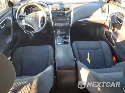 Zdjęcie 8 z 12 samochodu: 2015 NISSAN ALTIMA 2.5 VIN:1N4AL3AP1FC187528 - miniatura