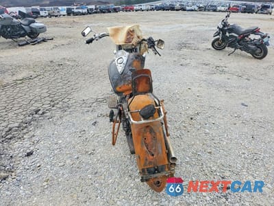 Czwarte zdjęcie samochodu z boku: 2006 HONDA VTX1300 R VIN:1HFSC52636A302521 - miniatura