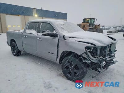 Czwarte zdjęcie samochodu z boku: 2021 RAM 1500 BIG HORN/LONE STAR VIN:1C6SRFMT9MN785088 - miniatura