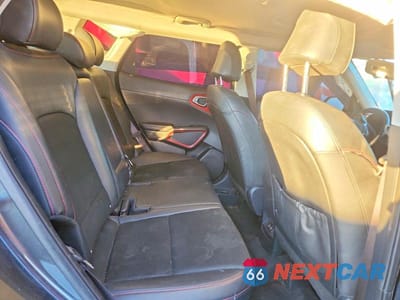 Zdjęcie 10 z 12 samochodu: 2024 KIA SOUL GT LINE VIN:KNDJ53AU2R7920273 - miniatura