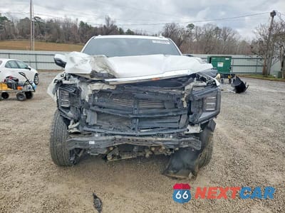 Piąte zdjęcie samochodu w środku: 2023 GMC YUKON SLT VIN:1GKS1BKD4PR523873 - miniatura