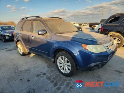 Czwarte zdjęcie samochodu z boku: 2011 SUBARU FORESTER 2.5X PREMIUM VIN:JF2SHADC3BH725934 - miniatura
