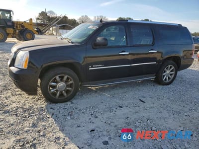 2009 GMC YUKON XL DENALI 1GKFK06269R233164 - główne zdjęcie licytacji z USA - miniatura
