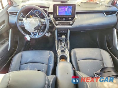 Zdjęcie 8 z 13 samochodu: 2024 TOYOTA COROLLA CROSS XLE VIN:7MUEAAAG1RV080400 - miniatura