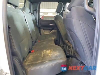Zdjęcie 10 z 12 samochodu: 2023 RAM 1500 TRADESMAN VIN:1C6SRFCTXPN574391 - miniatura