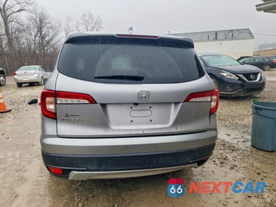 Zdjęcie 6 z 13 samochodu: 2020 HONDA PILOT EX VIN:5FNYF5H37LB026193 - miniatura