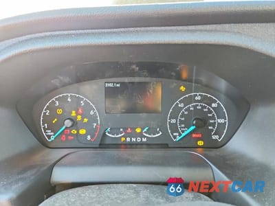 Zdjęcie 9 z 13 samochodu: 2025 FORD TRANSIT T-250 DELIVERY VAN VIN:1FTBR2C83SKA61054 - miniatura