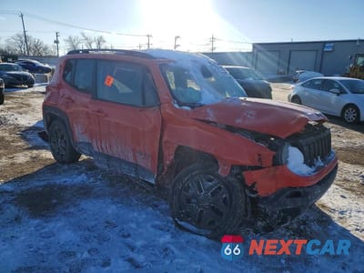 Czwarte zdjęcie samochodu z boku: 2018 JEEP RENEGADE SPORT VIN:ZACCJBAB4JPJ07230 - miniatura
