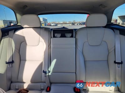 Zdjęcie 10 z 12 samochodu: 2022 VOLVO XC60 B5 INSCRIPTION VIN:YV4L12DL2N1945444 - miniatura