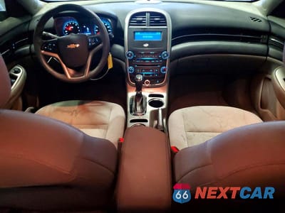 Zdjęcie 8 z 12 samochodu: 2014 CHEVROLET MALIBU LS VIN:1G11B5SL1EF191010 - miniatura