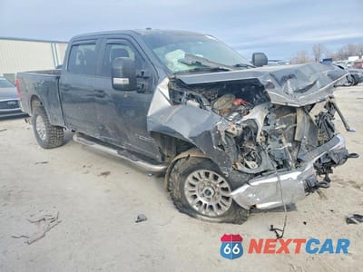 Czwarte zdjęcie samochodu z boku: 2019 FORD F250 SUPER DUTY VIN:1FT7W2BT3KEG85763 - miniatura