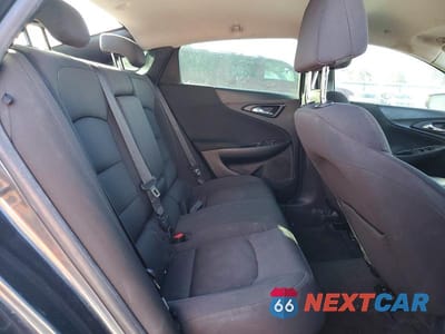 Zdjęcie 10 z 12 samochodu: 2018 CHEVROLET MALIBU LT VIN:1G1ZD5ST1JF121529 - miniatura