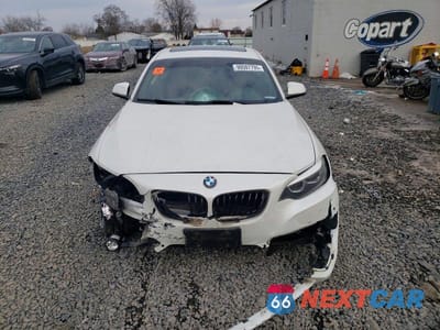Piąte zdjęcie samochodu w środku: 2018 BMW 230XI VIN:WBA2J3C51JVD48215 - miniatura