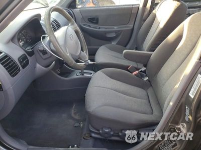 Zdjęcie 7 z 12 samochodu: 2004 HYUNDAI ACCENT GL VIN:KMHCG45C14U513691 - miniatura