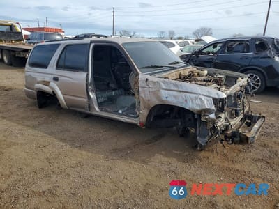 Czwarte zdjęcie samochodu z boku: 2002 TOYOTA 4RUNNER SR5 VIN:JT3GN86R820259184 - miniatura