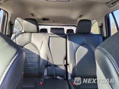 Zdjęcie 10 z 12 samochodu: 2021 TOYOTA HIGHLANDER XLE VIN:5TDGZRBHXMS090109 - miniatura