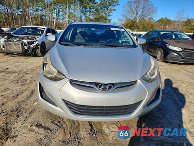 Piąte zdjęcie samochodu w środku: 2016 HYUNDAI ELANTRA SE VIN:5NPDH4AE3GH750873 - miniatura