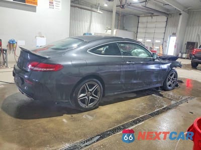 Trzecie zdjęcie samochodu z tyłu: 2019 MERCEDES-BENZ C 300 4MATIC VIN:WDDWJ8EB8KF806142 - miniatura