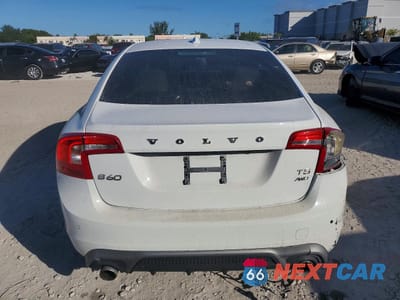 Zdjęcie 6 z 12 samochodu: 2017 VOLVO S60 DYNAMIC VIN:YV140MTL6H2439096 - miniatura