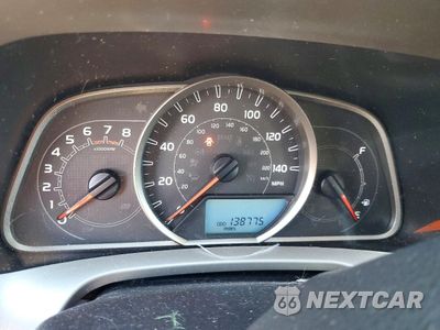 Zdjęcie 9 z 12 samochodu: 2015 TOYOTA RAV4 XLE VIN:2T3WFREV4FW163935 - miniatura