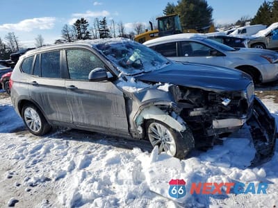 Czwarte zdjęcie samochodu z boku: 2016 BMW X3 XDRIVE28I VIN:5UXWX9C51G0D64179 - miniatura