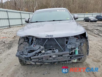 Piąte zdjęcie samochodu w środku: 2021 JEEP GRAND CHEROKEE LAREDO VIN:1C4RJFAG0MC772490 - miniatura