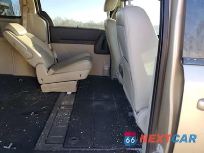 Zdjęcie 11 z 15 samochodu: 2008 DODGE GRAND CARAVAN SXT VIN:1D8HN54P98B128814 - miniatura