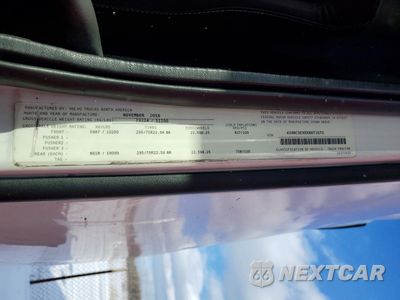 Zdjęcie 10 z 10 samochodu: 2019 VOLVO VN VNL VIN:4V4NC9EHXKN873670 - miniatura