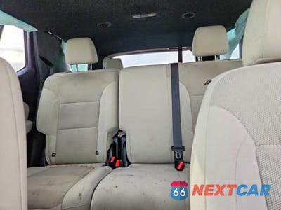 Zdjęcie 10 z 13 samochodu: 2022 CHEVROLET TRAVERSE LS VIN:1GNERLKW5NJ183743 - miniatura
