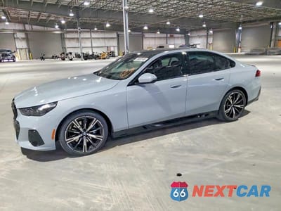 2024 BMW 530 I WBA43FJ0XRCS22483 - główne zdjęcie licytacji z USA - miniatura