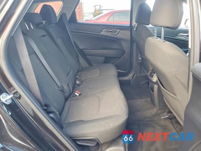 Zdjęcie 11 z 14 samochodu: 2023 KIA SPORTAGE LX VIN:KNDPU3AF9P7168485 - miniatura