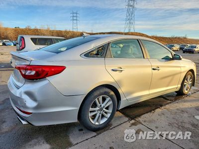 Trzecie zdjęcie samochodu z tyłu: 2015 HYUNDAI SONATA SE VIN:5NPE24AF9FH049378 - miniatura
