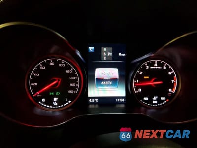 Zdjęcie 9 z 11 samochodu: 2018 MERCEDES-BENZ C 43 4MATIC AMG VIN:55SWF6EB3JU266748 - miniatura