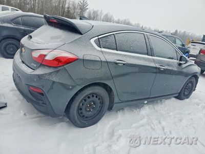 Trzecie zdjęcie samochodu z tyłu: 2017 CHEVROLET CRUZE PREMIER VIN:3G1BF6SM9HS590898 - miniatura