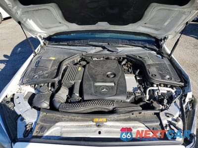 Zdjęcie 11 z 12 samochodu: 2016 MERCEDES-BENZ C 300 VIN:55SWF4JB5GU128194 - miniatura