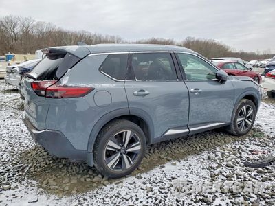 Trzecie zdjęcie samochodu z tyłu: 2021 NISSAN ROGUE SL VIN:5N1AT3CB1MC701446 - miniatura