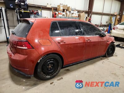 Trzecie zdjęcie samochodu z tyłu: 2018 VOLKSWAGEN GOLF R VIN:WVWVF7AU4JW142011 - miniatura