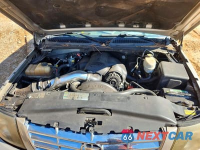 Zdjęcie 11 z 11 samochodu: 2004 CADILLAC ESCALADE ESV VIN:3GYFK66N34G198336 - miniatura