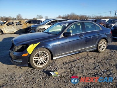 2014 MERCEDES-BENZ C 300 4MATIC WDDGF8AB0ER322755 - główne zdjęcie licytacji z USA - miniatura