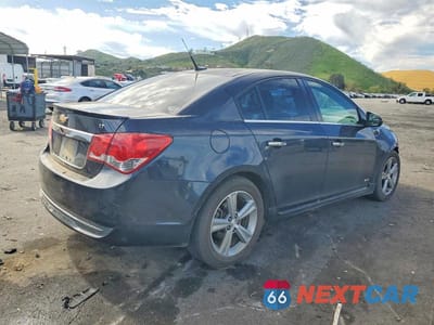 Trzecie zdjęcie samochodu z tyłu: 2014 CHEVROLET CRUZE LT VIN:1G1PE5SB2E7358669 - miniatura