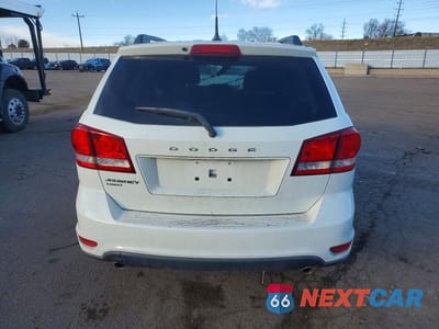 Zdjęcie 6 z 12 samochodu: 2011 DODGE JOURNEY MAINSTREET VIN:3D4PH1FG7BT537541 - miniatura