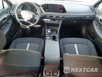 Zdjęcie 8 z 14 samochodu: 2023 HYUNDAI SONATA HYBRID VIN:KMHL24JJ0PA077649 - miniatura