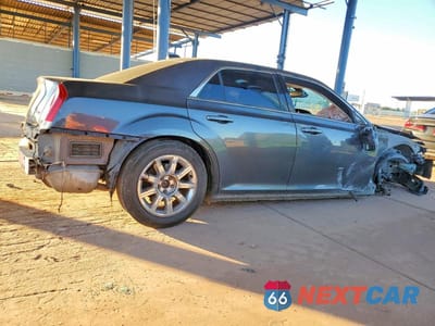 Trzecie zdjęcie samochodu z tyłu: 2016 CHRYSLER 300 LIMITED VIN:2C3CCAAG0GH206693 - miniatura